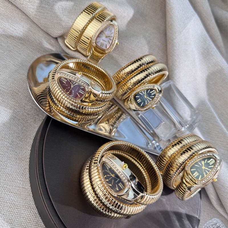 Foreign Trade Snake-Shaped Women's Bracelet Watch Ready-Made Creative Versatile Quartz Watch Wholesale Personalized Bracelet Watch Wholesale Manufacturer