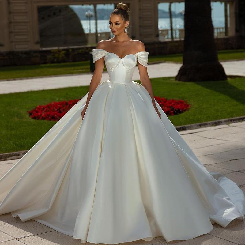 French-Style Minimalist Off-The-Shoulder Wedding Dress 2025 Elegant Palace-Style Satin Train Autumn and Winter Women's Puffy Long Dress
