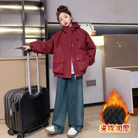 女童秋冬加棉加厚外套2025新款儿童女孩连帽冲锋衣休闲冬装棉衣潮
