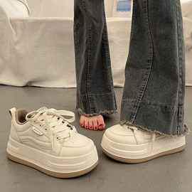 超火感厚底小白鞋女秋冬百搭小众板鞋2025新款休闲运动鞋1