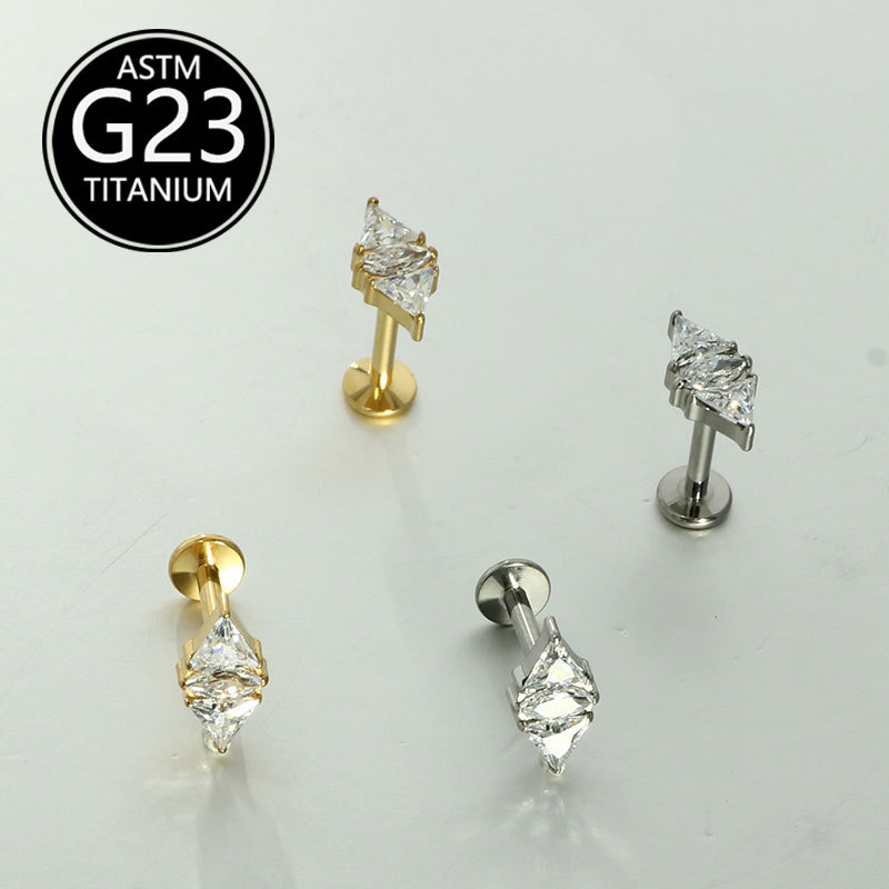 16G labret stud size and finish detail