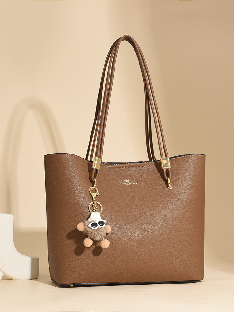 Nueva moda de mujer atmósfera bolso de mujer para enviar a la madre un paquete de hombro grande, envío gratuito.