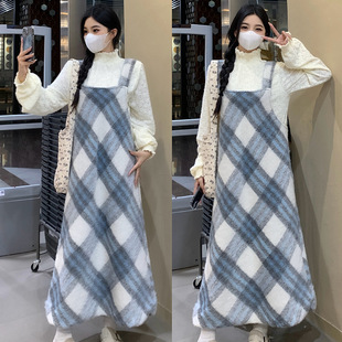 Real shot in stock 2024 new autumn and winter clothing plaid wool strap skirt high collar lace shirt two-piece set