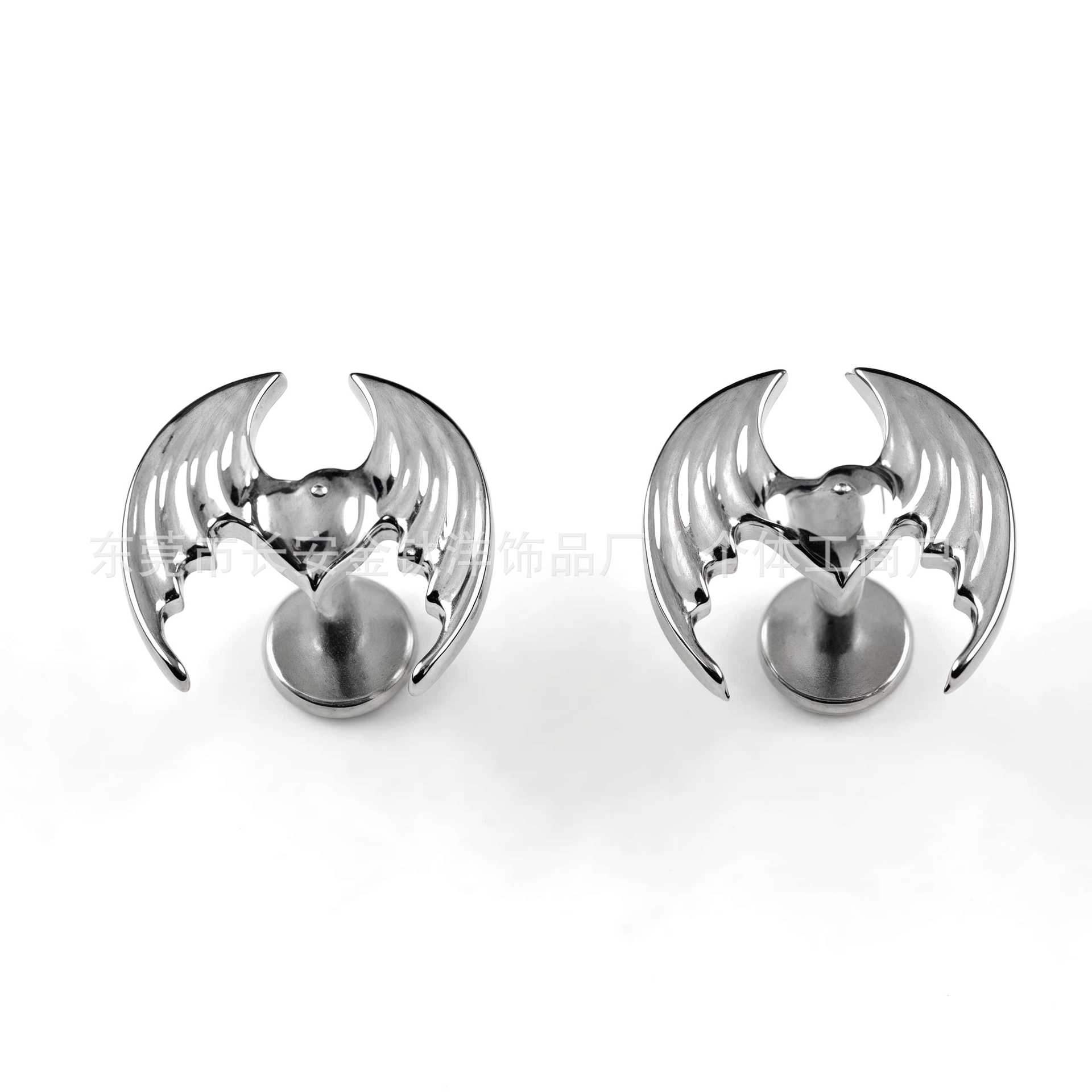 Pointed titanium steel lip stud product view