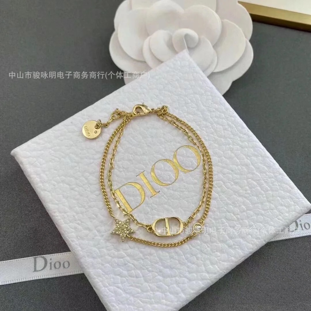 Classic Real-Shot Version of D-Brand Double-Layer Pentagram Letter Cd Bracelet for Women, Minimalist Versatile Matching Bracelet