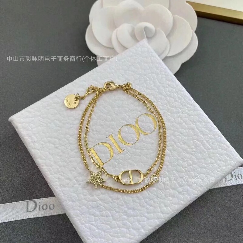 Classic Real-Shot Version of D-Brand Double-Layer Pentagram Letter Cd Bracelet for Women, Minimalist Versatile Matching Bracelet