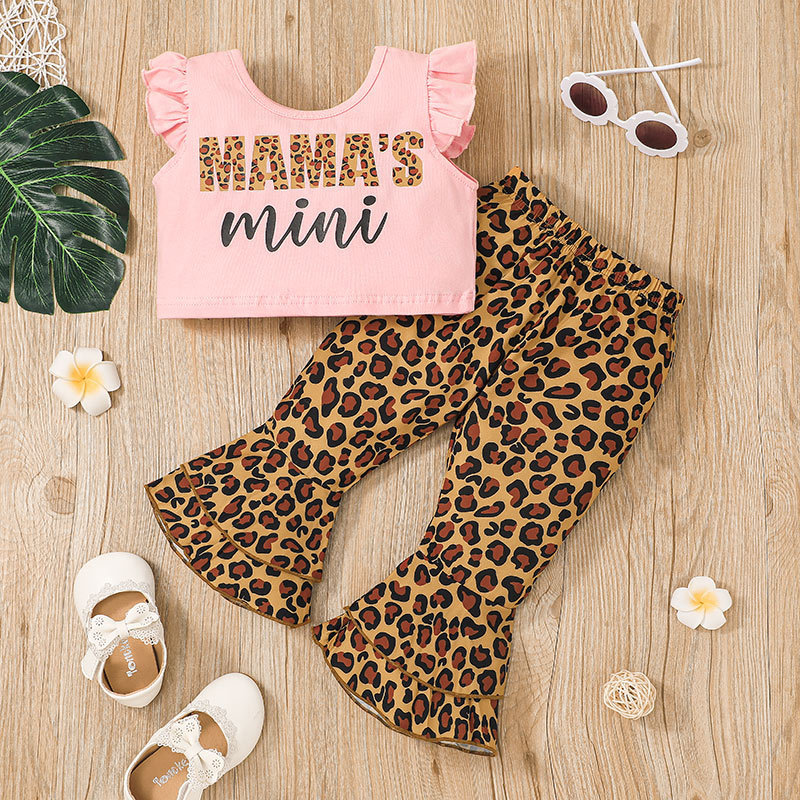 Conjunto De Pantalones Acampanados Con Estampado De Leopardo, Conjunto De Pantalones Con Top De Manga Voladora Y Letras Para Niña display picture 1