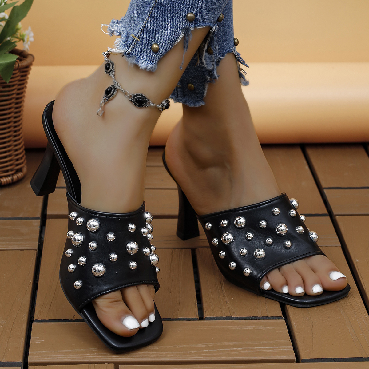 Women's Casual Solid Color Square Toe Fashion Sandals display picture 4