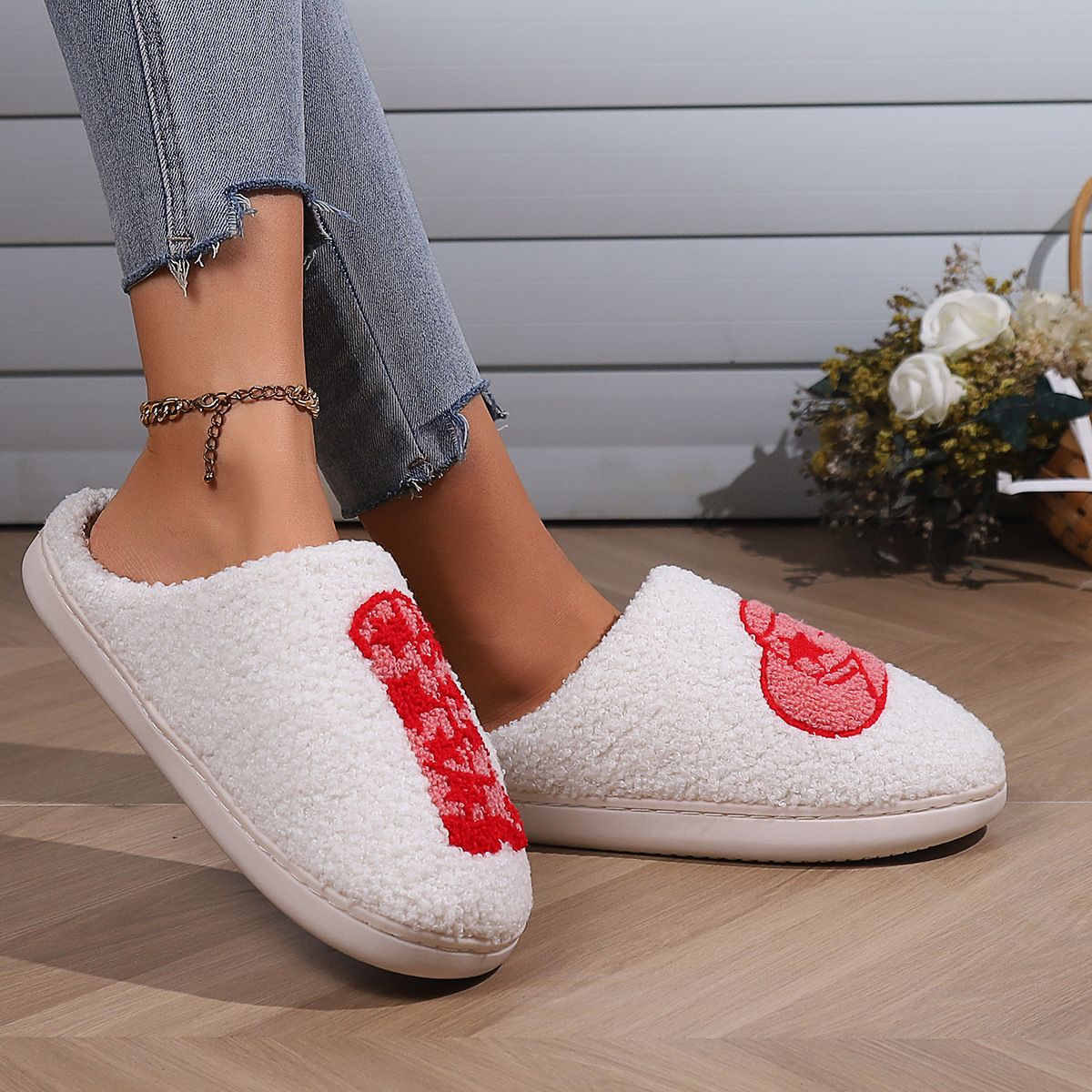 Scarpe da interno traspiranti antiscivolo termiche per camera da letto estiva invernale in peluche di velluto a punta chiusa da donna_voghion.com