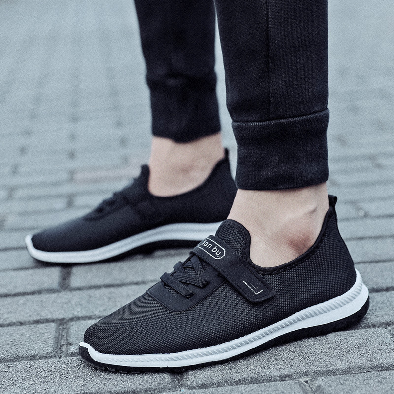 Zapatos de hombre verano nuevo Velcro ancianos suave inferior casual zapatos para caminar zapatos de tela de mediana edad y ancianos zapatilla de Deporte Zapatos de papá de los hombres