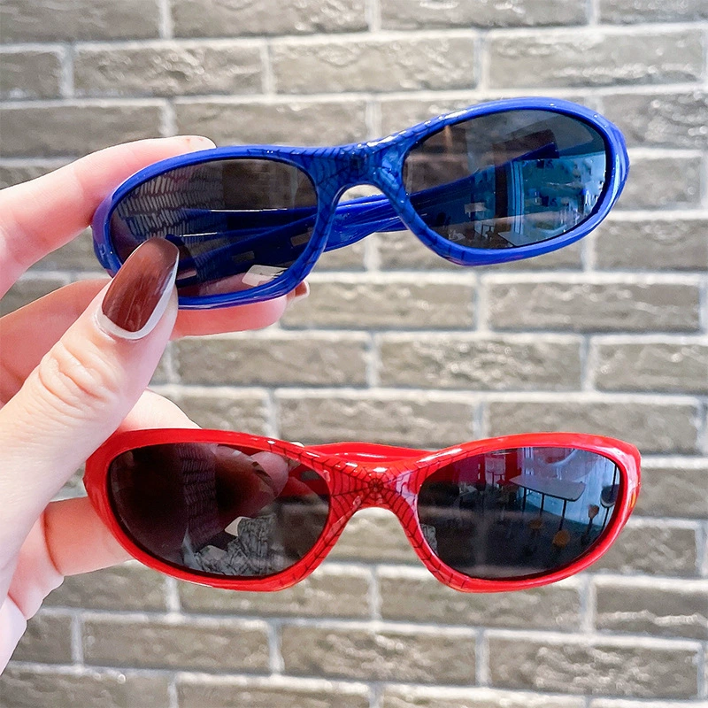 Детские солнцезащитные очки Человека-паука Модные солнцезащитные очки с защитой от влаги и ультрафиолета Летний солнцезащитный крем Детские очки