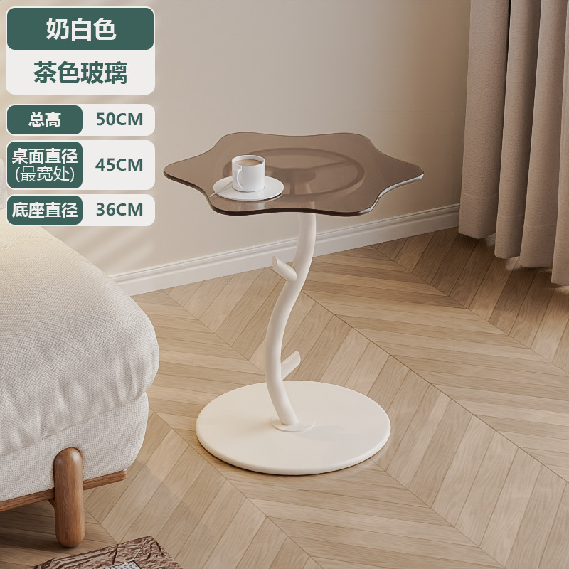 흰색 가지 + 구름 유리