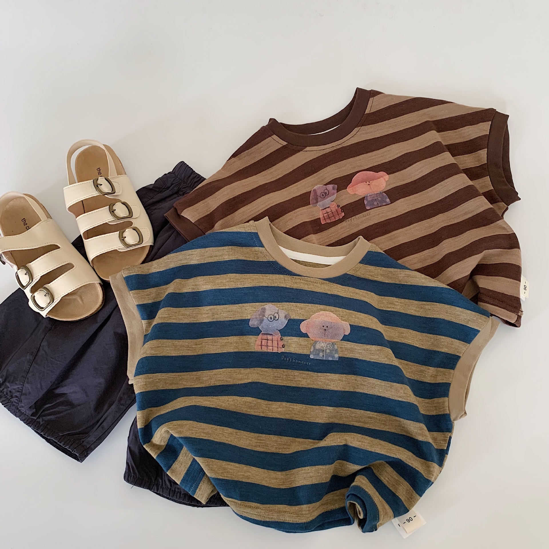 Camiseta de manga corta para niños Maibao 2025 verano nuevo jersey de rayas sin mangas para niños bebé tipo A ropa para niños al por mayor