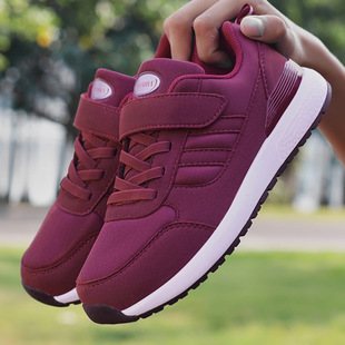 Mom's Shoes Women's Spring New Middle-Aged and Elderly Comfortable Sports Shoes Soft Sole Casual Couple's Velcro Walking Shoes