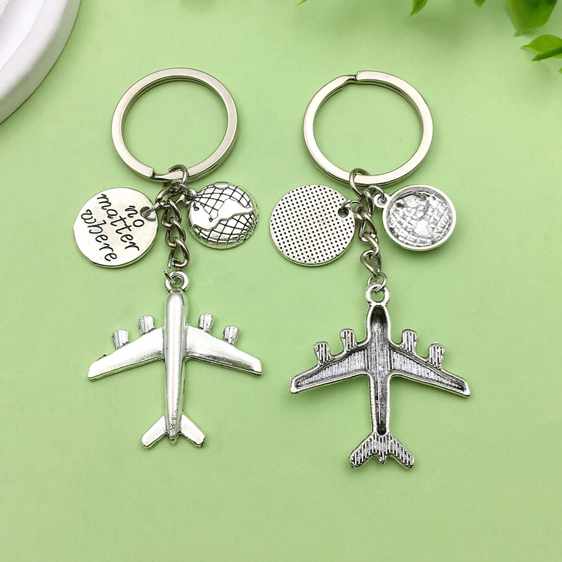 ヨーロッパとアメリカの人気の飛行機旅行キーホルダーペンダント金属クロスボーダーキーホルダーどこにでも|undefined
