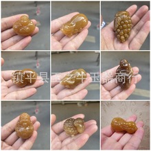 仿和田玉且末糖料抱抱佛吊坠红糖金丝玉貔貅男女款挂件手把件饰品