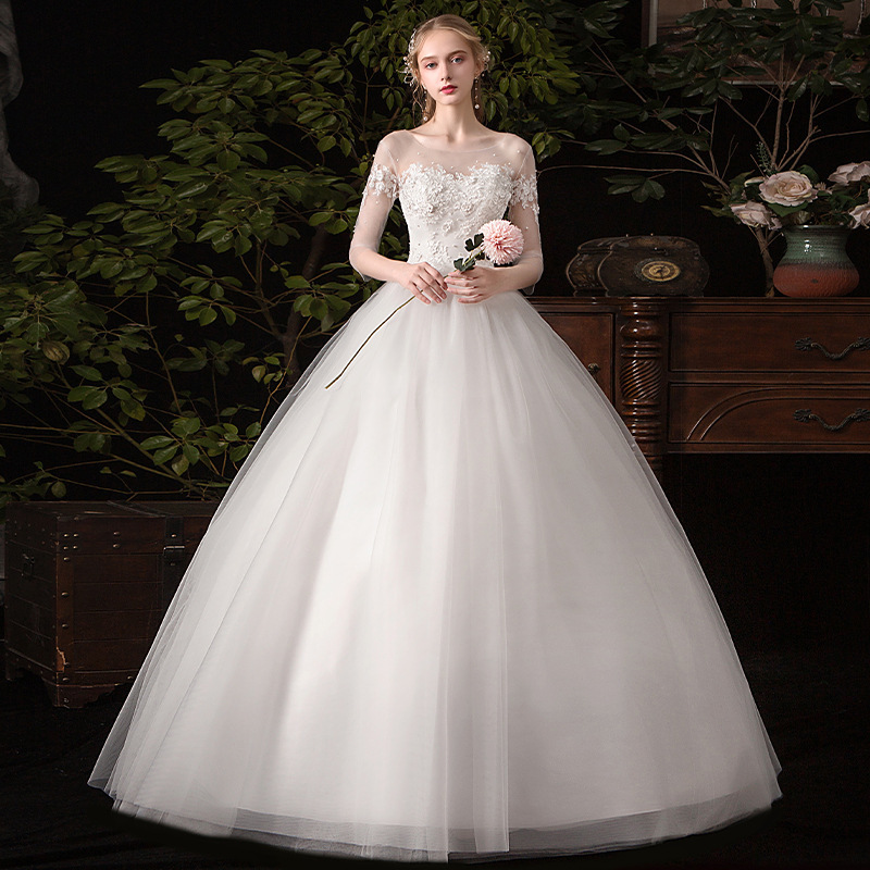 Off-Shoulder Light Wedding Dress 2026 New Style Main Dress for Brides, Autumn High-End French Style Floor-Length Travel Photography Wedding Dress
