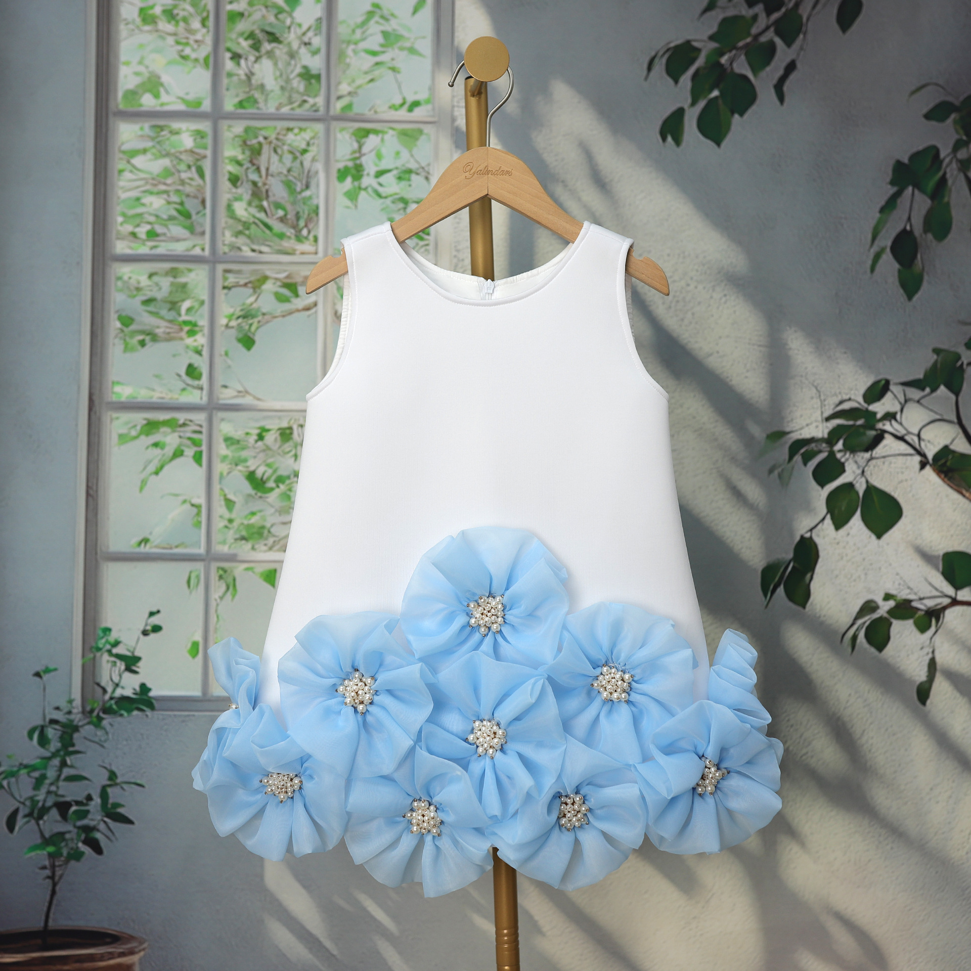 Summer New Cute Girls Air Cotton Dress for Small and Medium-Sized Children Sweet Design Princess Dress Light Luxury Dress