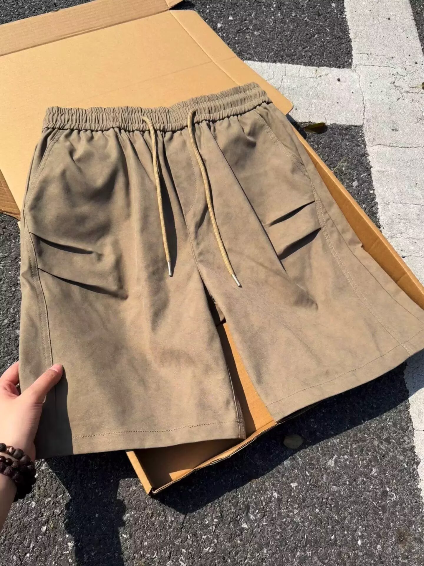 Brown American Retro Shorts Boys Summer New Loose Wide Leg Pleated Dark Pattern Vintage Casual Pants_viptrois.com