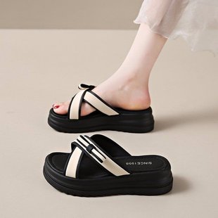 2025�¿��ʺ�к��һ����ЬŮ2025�ļ��¿���ȹ��ɳ����Ь������