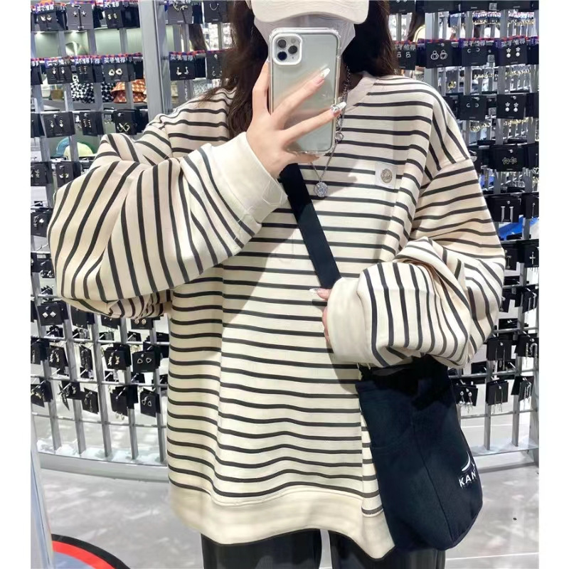 Round neck striped sweater for women 2022 spring and autumn thin Korean style loose high-grade slimming student coat fashionable top