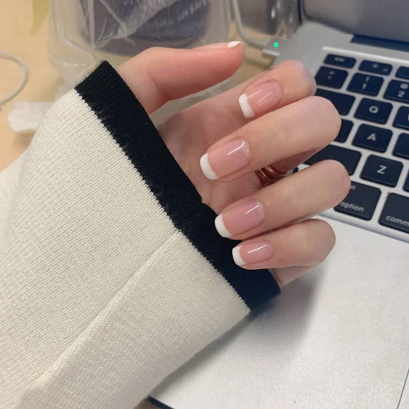 Puntas de uñas postizas de estilo europeo y americano, piezas de uñas desmontables de longitud media, uñas usables, puntas de uñas puras y elegantes.