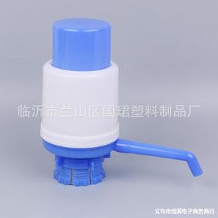 �B�P����Ͱ�b�ք�ȡˮ���ˮ��ˮ��  ����ˮͰ�b�։�ʽ�����։���