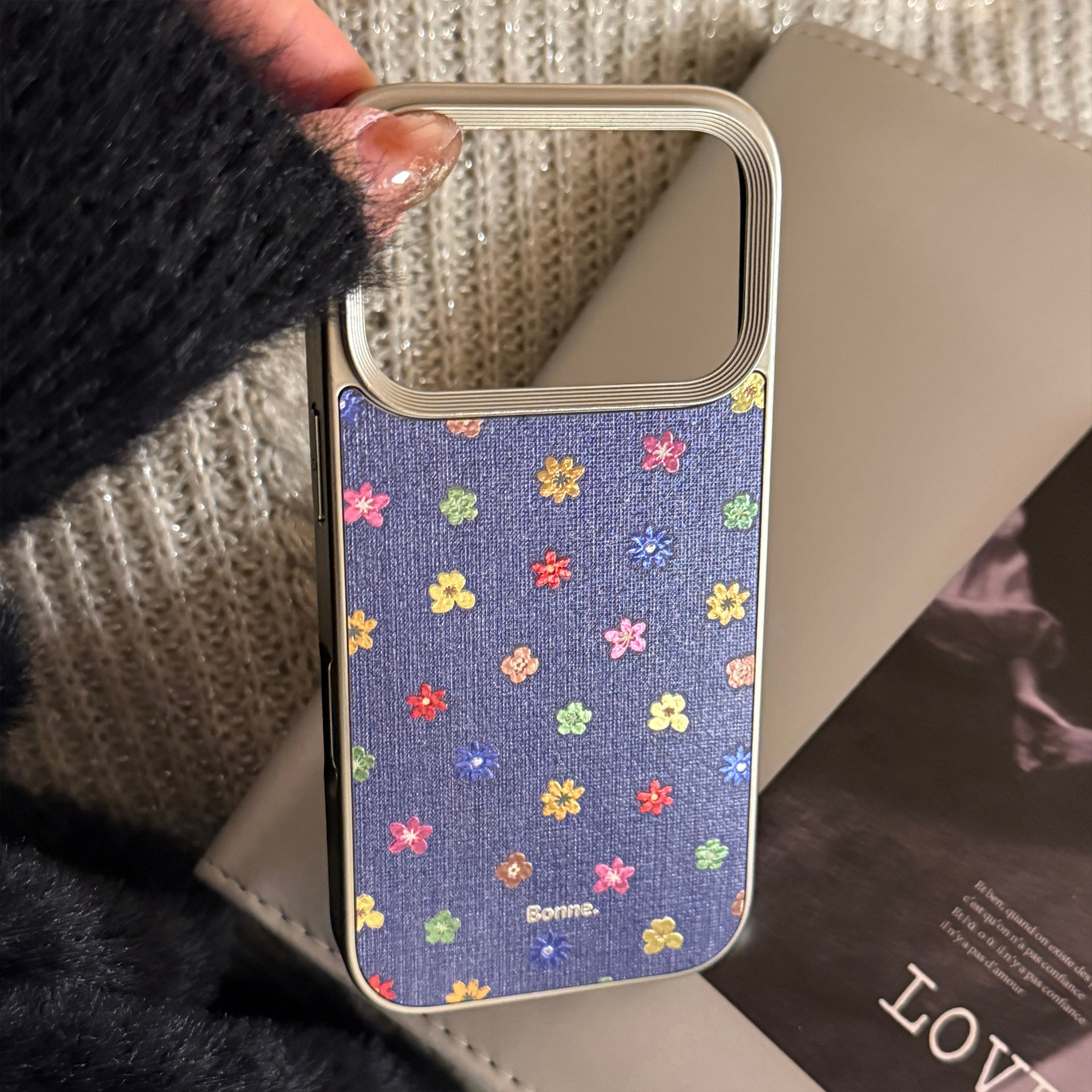 Coque de protection en cuir à motifs fleurs pour iphone_voghion.com