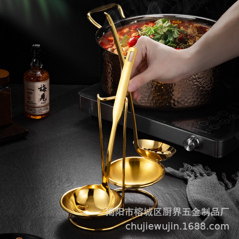 チタンメッキ金色スープスプーン棚ステンレススプーン漏れスプーン鍋スプーン棚ホテル食器棚陶磁器皿スプーン棚|undefined