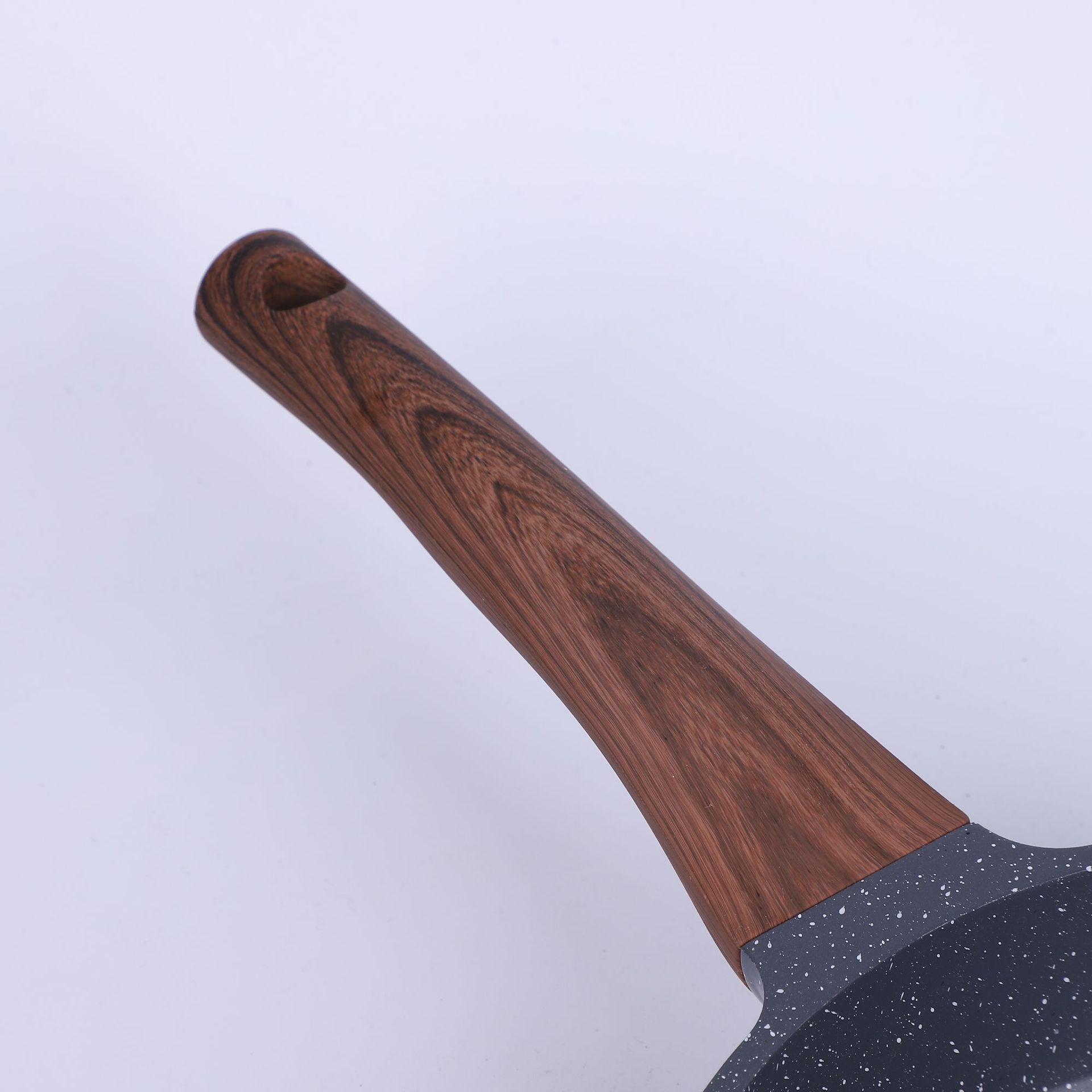 Nuevo tipo transfronterizo multifuncional cocina antiadherente cocina electromagnética de cocina de cocina doméstica cocina de gas cocina general