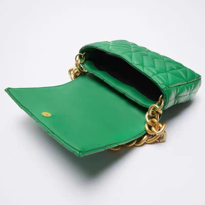 2023 neue All-Match-Tasche mit dicker Kette, gesteppte One-Shoulder-Reiswort-gestickte kleine quadratische Tasche_voghion.com