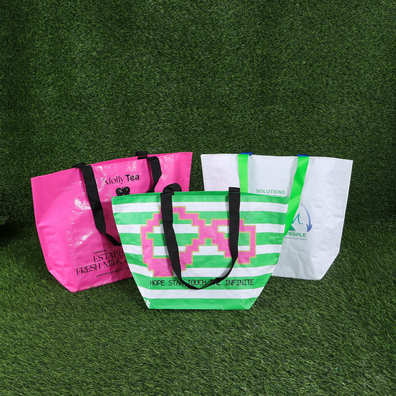 pp film woven handbag large capacity waterproof antifouling storage snakeskin bag Yijia bag gift bag can be printed pp film woven handbag large capacity waterproof antifouling storage snakeskin bag Yijia bag gift bag can be printed