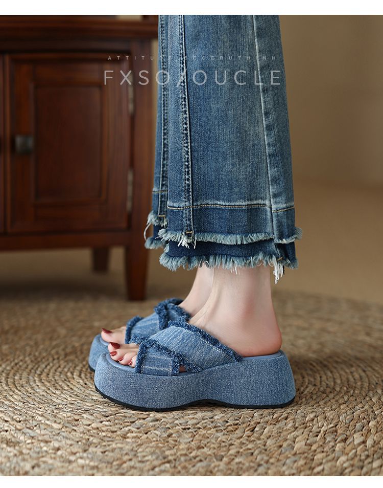 Ženski poletni copati za na plažo Design Sense Niche Retro Denim s križnim pasom in debelo podplatom_voghion.com