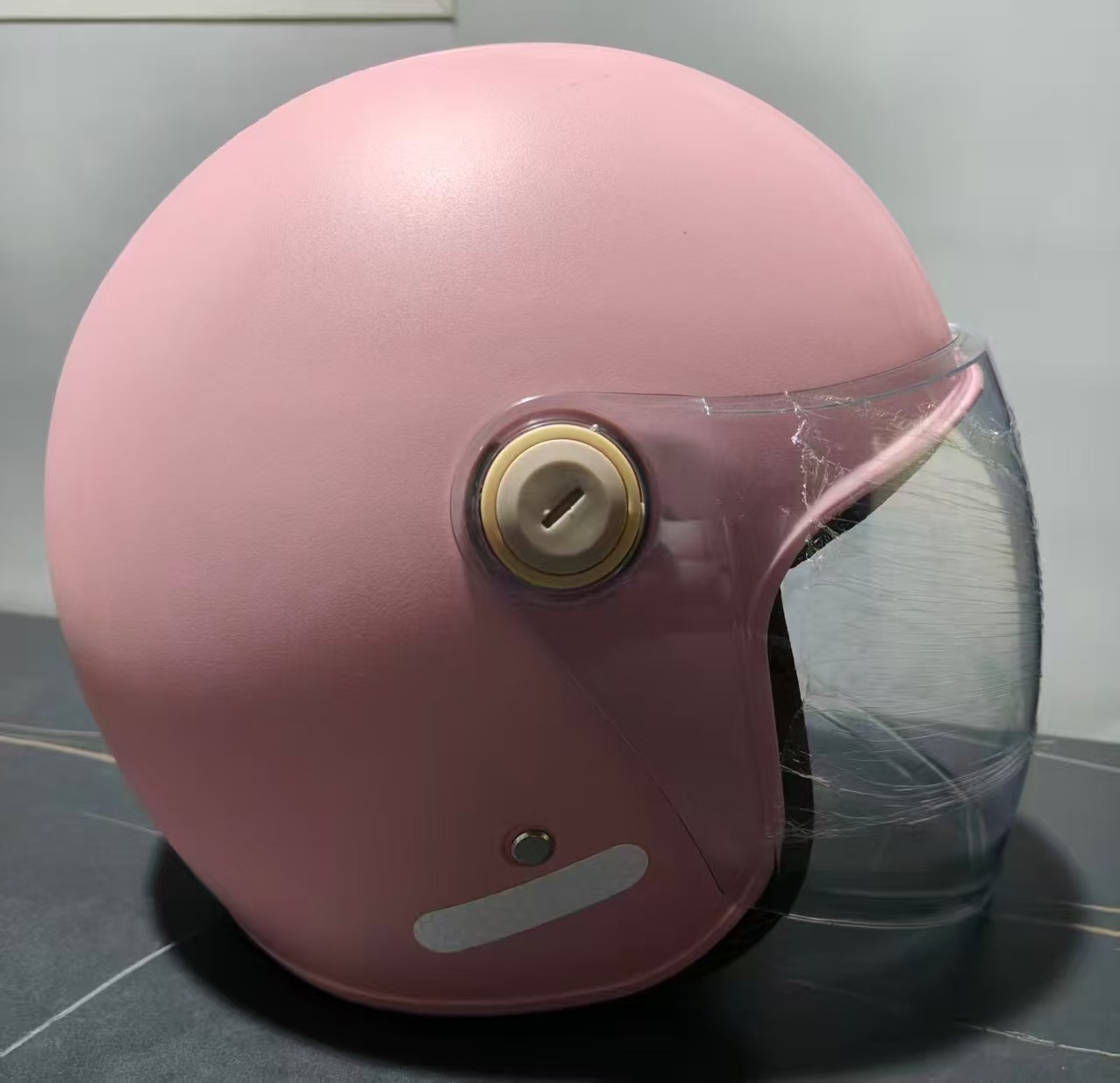 Electric Vehicle Helmet New National Standard 3C Certified Warm Safety Helmet Men's and Women's Battery Vehicle Motorcycle Helmet