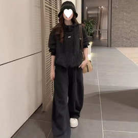 洋气时尚套装女秋冬款宽松显瘦豹纹连帽小标卫衣直筒休闲裤两件套