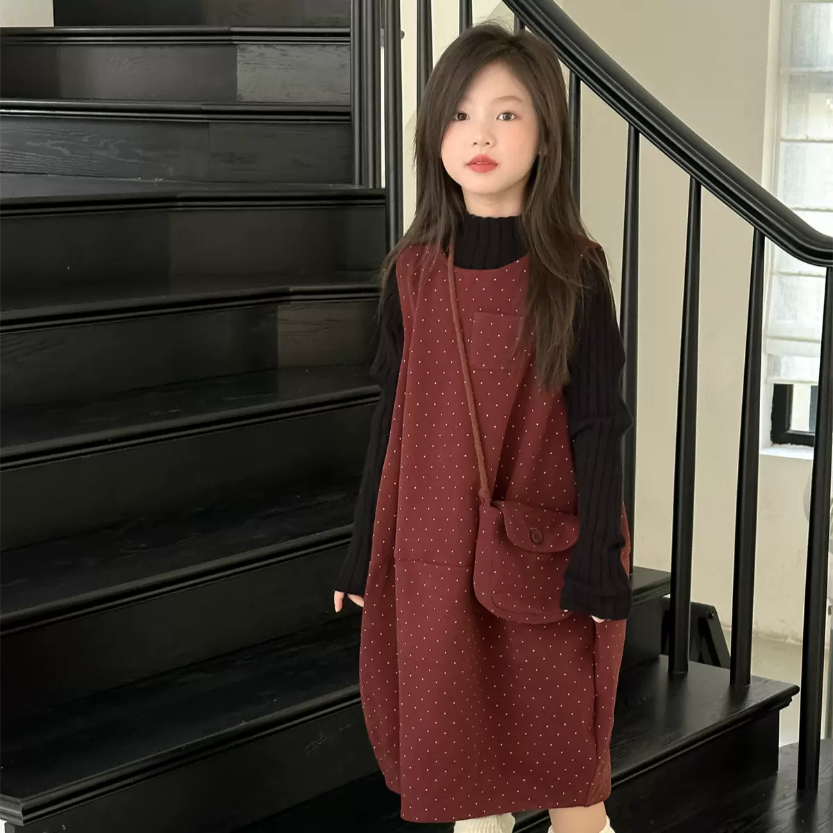 花与寻 韩版2024新款冬季女童点点背心裙中大童百搭时尚连衣裙潮