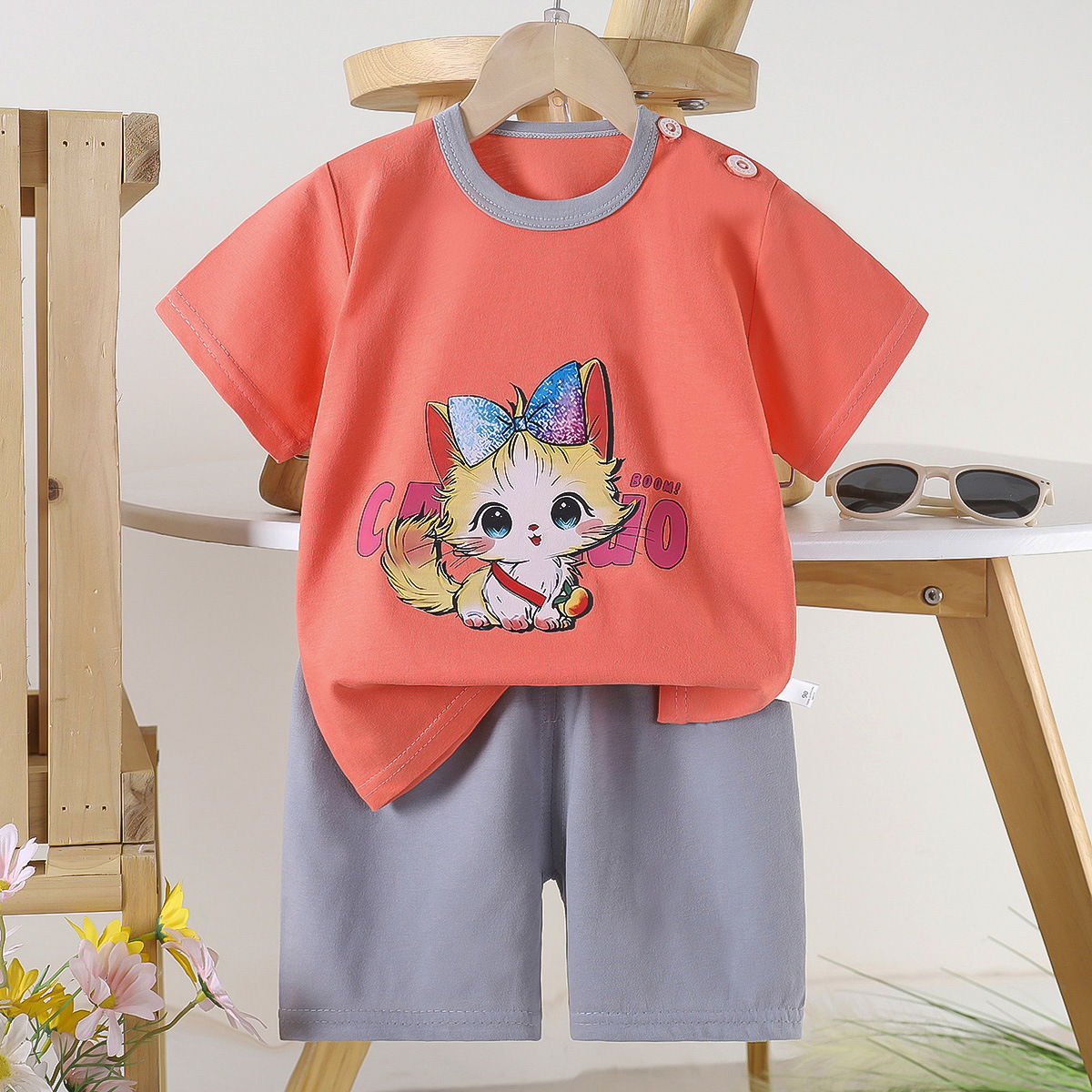 B72-Star Twinkle Little Breast Cat