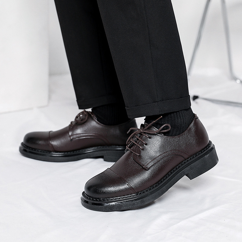 Demi-season casual footwear English style