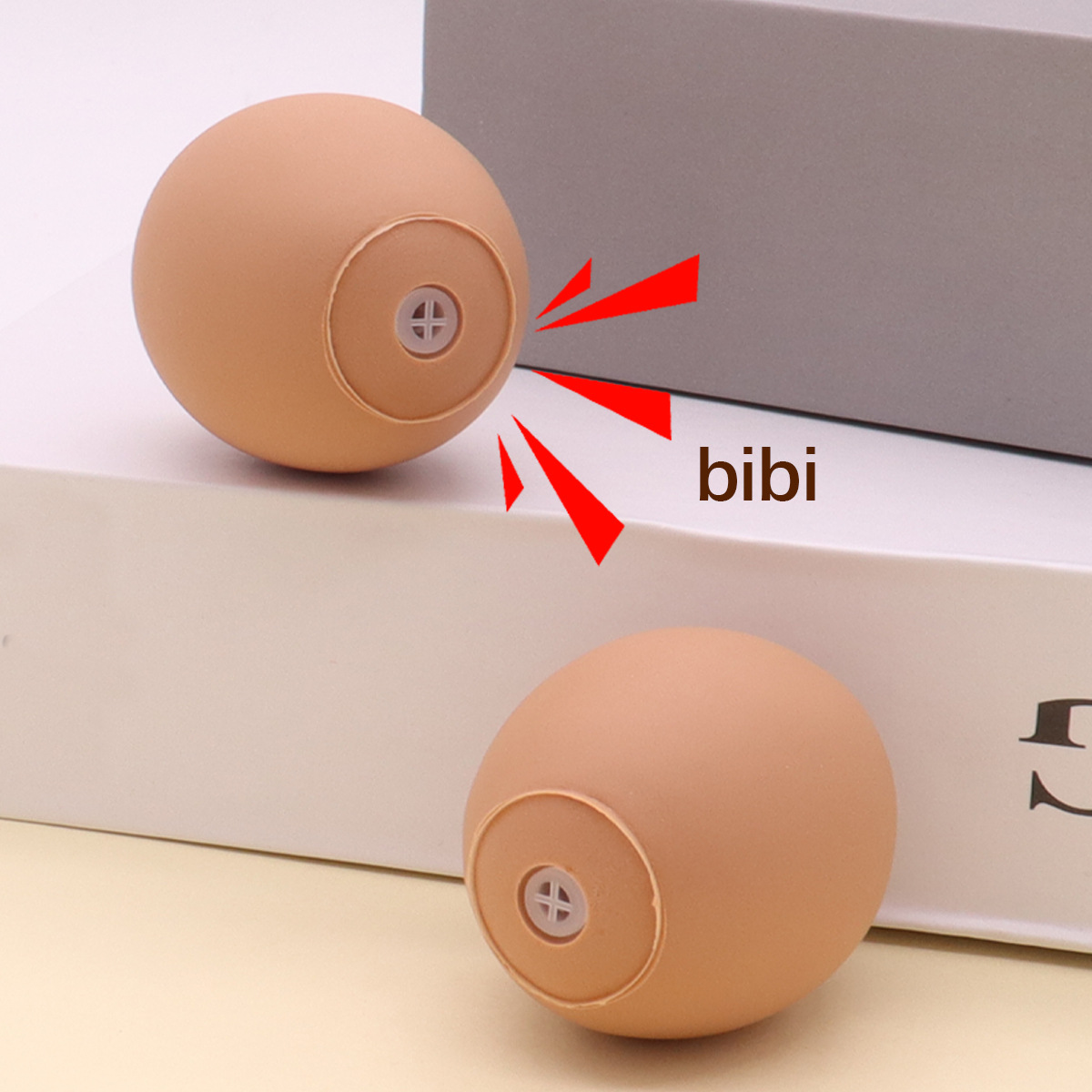 Los juguetes para mascotas no son malos para morder huevos de simulación de vinilo