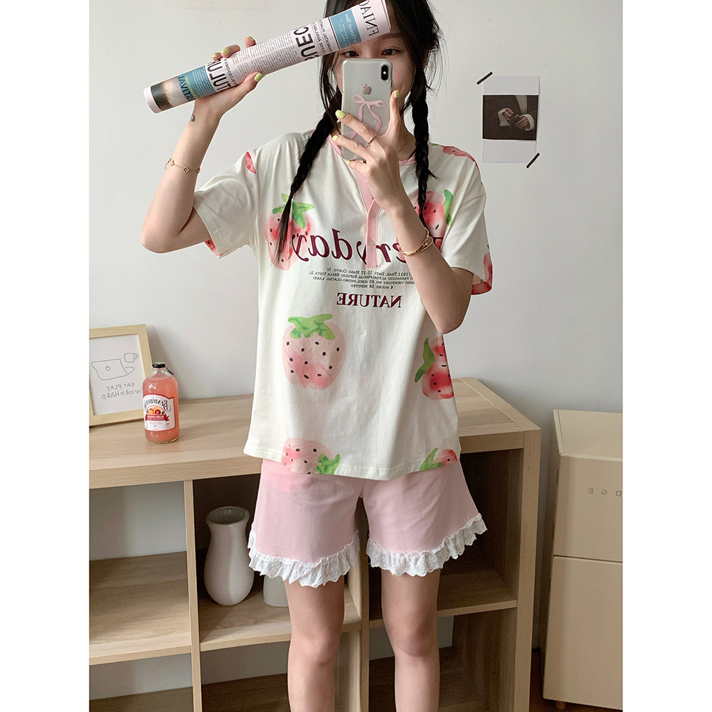 Cotton strawberry
