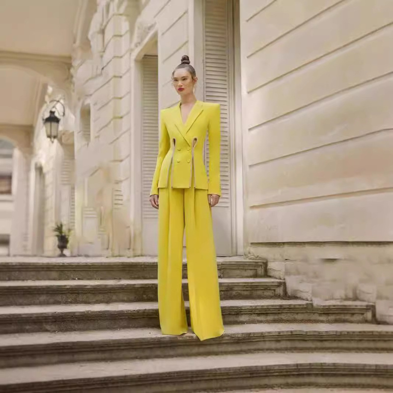 In-Stock 2025 European and American Celebrity Style New Elegant Fashion Rhinestone-Studded Slit Suit Straight-Leg Pants Two-Piece Set