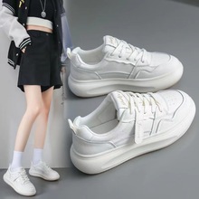 2025秋季透气小白鞋女鞋新款学生百搭运动休闲老爹鞋板鞋软底春秋