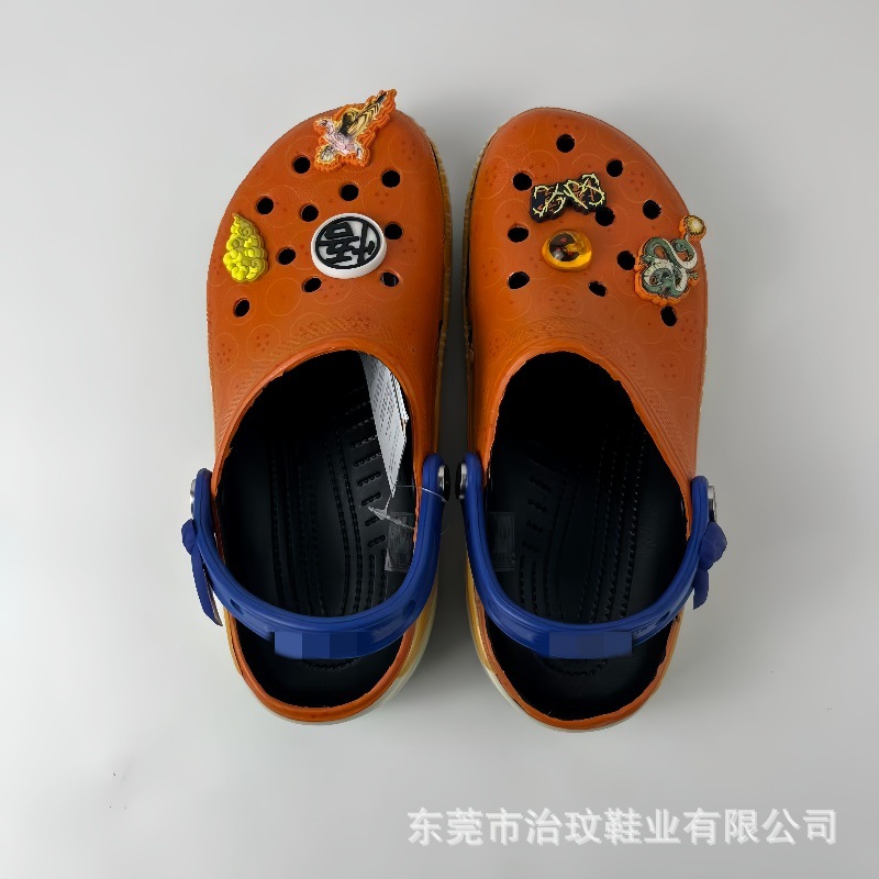 Nuevos zapatos de verano Gokong para adultos zapatos de playa EVA dos zapatillas frías perezosas con zapatos de flores fábrica al por mayor