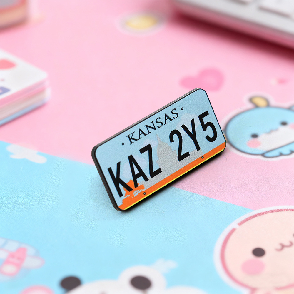 2026 New Simple Style Brooch Geometric License Plate Enamel Badge TV Series Merchandise Fan Gift Collectible