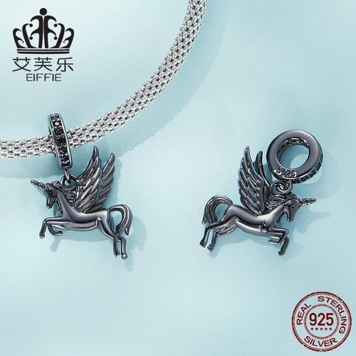 Evela Pure Silver S925 Black Heavenly Horse Pendant Necklace with Black Gold Zirconia Godlike Animal Charm SCC2389