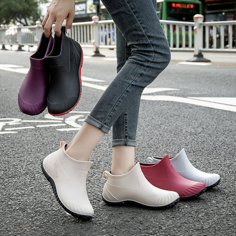 Women's Rain Boots New Fashion Korean Style Outer Wear Non-Slip Wear-Resistant Women's Water Shoes Plus Velvet Warm Removable Low-Top Women's Rain Boots