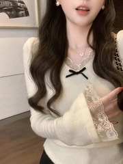 法式小香风蕾丝花边v领针织衫女春季纯欲风显瘦修身内搭打底上衣
