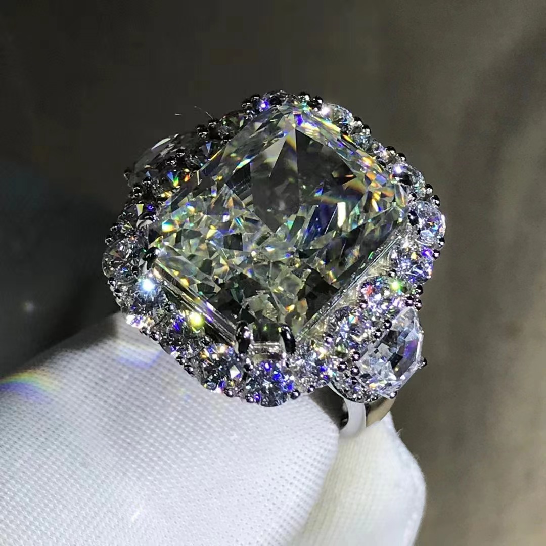 Anillo de diamantes de alto contenido de carbono de alta definición anillo de diamantes de alto carbono amarillo rosa de corte redeano anillo grande de 10 quilates transfronterizo caliente