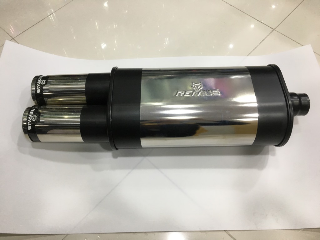 Car Modified Straight-Through Exhaust Pipe Wolf Head Exhaust Pipe Straight-Through Loud Exhaust Tail Section Silencer Car m Drum Carbon Fiber Exhaust