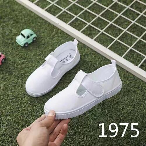 Children's shoes 2024 spring and summer new kindergarten boys and girls performance white shoes non-slip breathable aerobics casual canvas shoes